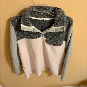 DONNI. Tri Color Sherpa Pullover